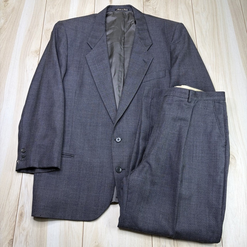 MANI By Giorgio Armani Gray Herringbone Mini-Tweed Wool Suit Mens 44S 34x26
